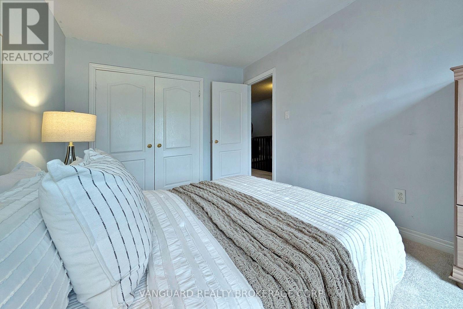 63 Mccann Crescent, Bradford West Gwillimbury (Bradford), Ontario  L3Z 0G6 - Photo 35 - N13056726