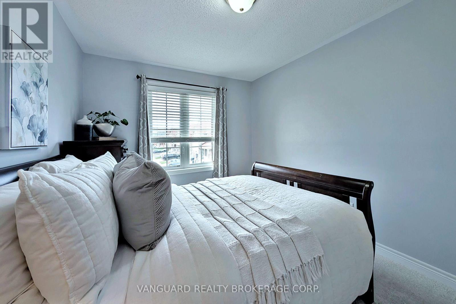 63 Mccann Crescent, Bradford West Gwillimbury (Bradford), Ontario  L3Z 0G6 - Photo 38 - N13056726