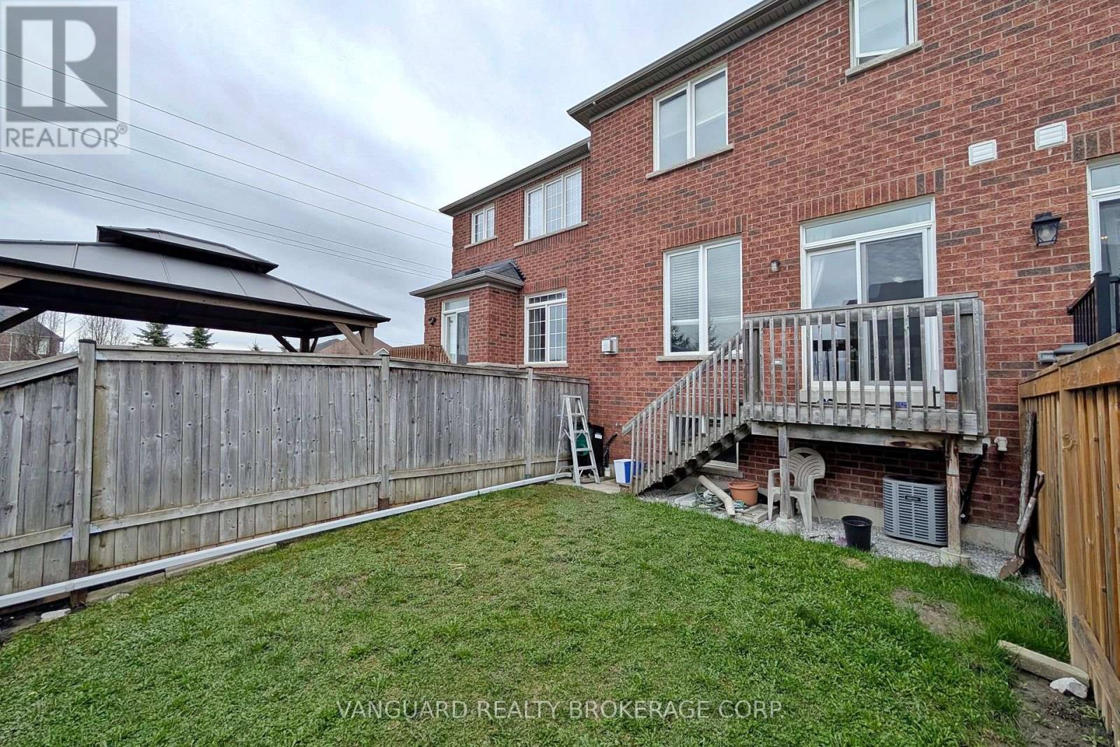 63 Mccann Crescent, Bradford West Gwillimbury (Bradford), Ontario  L3Z 0G6 - Photo 44 - N13056726