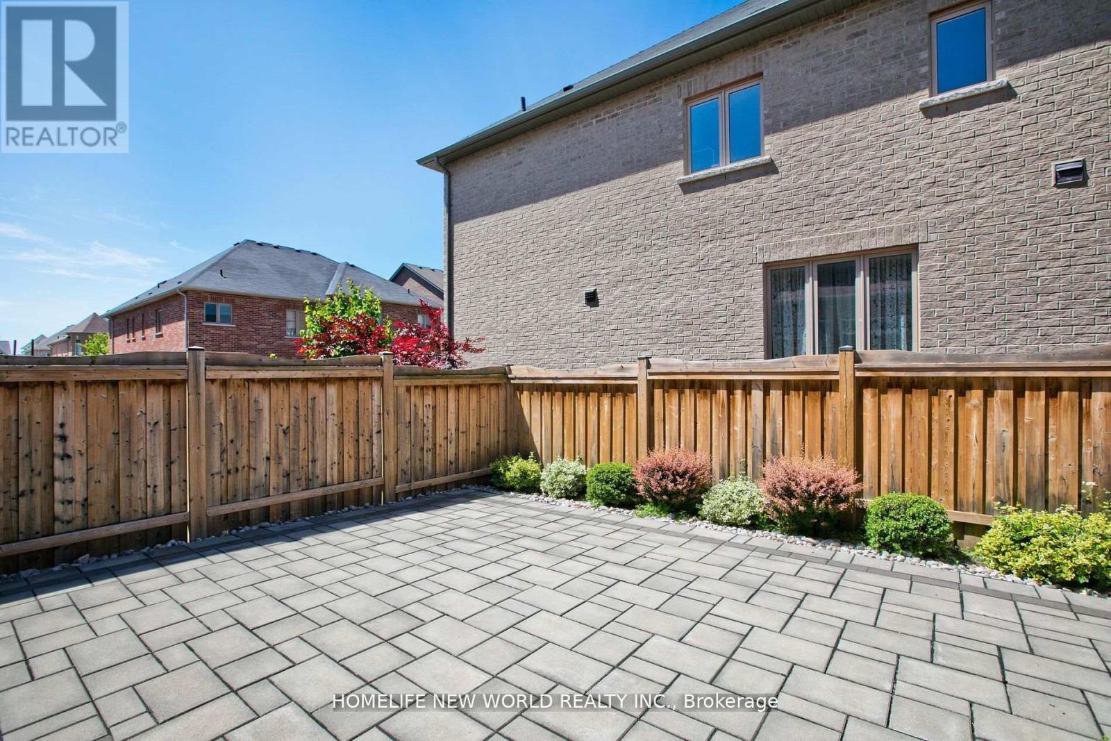 74 Brock Avenue, Markham (Berczy), Ontario  L6C 0S9 - Photo 15 - N13056780