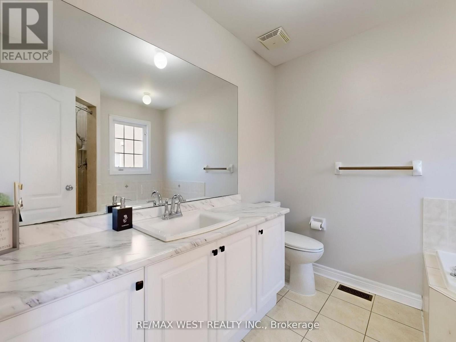 56 Planter Crescent, Vaughan (Vellore Village), Ontario  L4H 2V5 - Photo 33 - N13056790