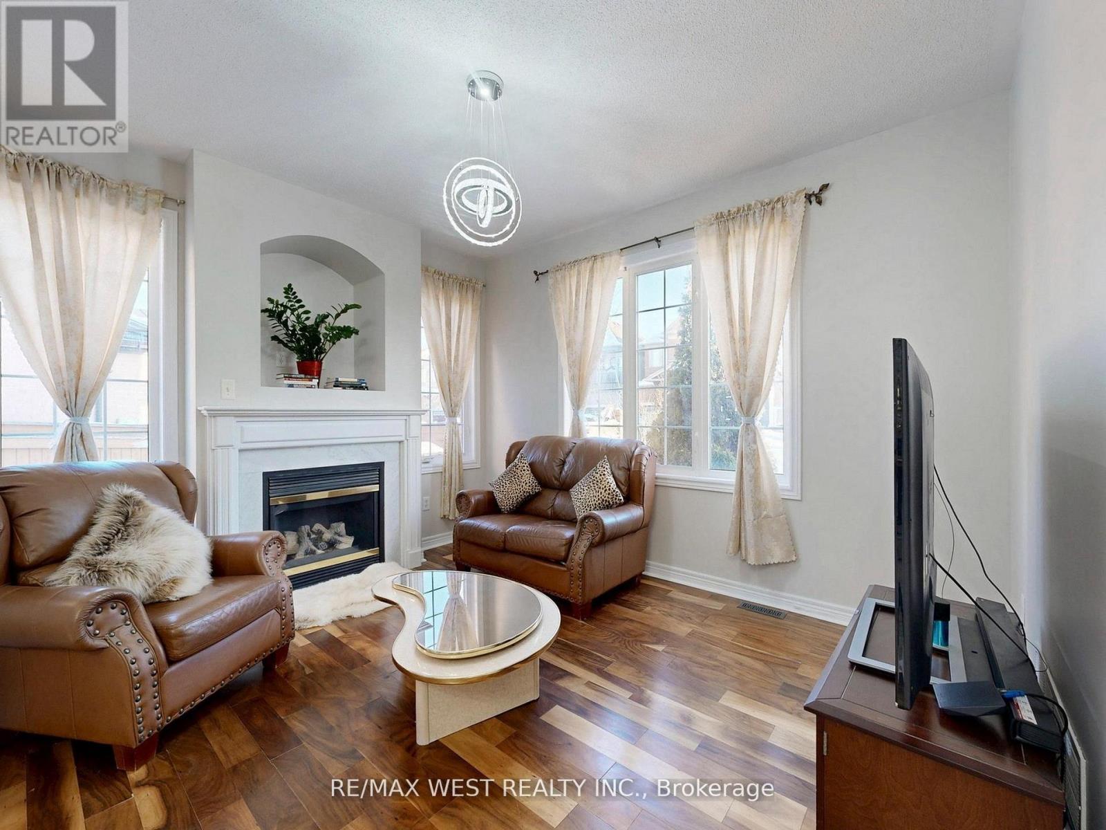 56 Planter Crescent, Vaughan (Vellore Village), Ontario  L4H 2V5 - Photo 8 - N13056790
