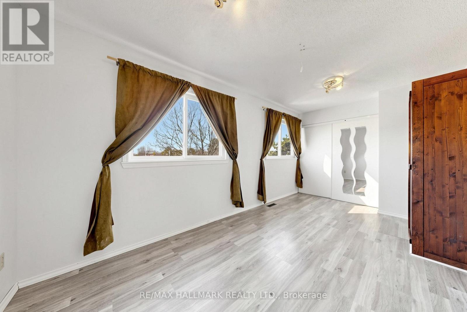 304 Maciver Boulevard, Newmarket, Ontario  L3X 1Y4 - Photo 18 - N13056810