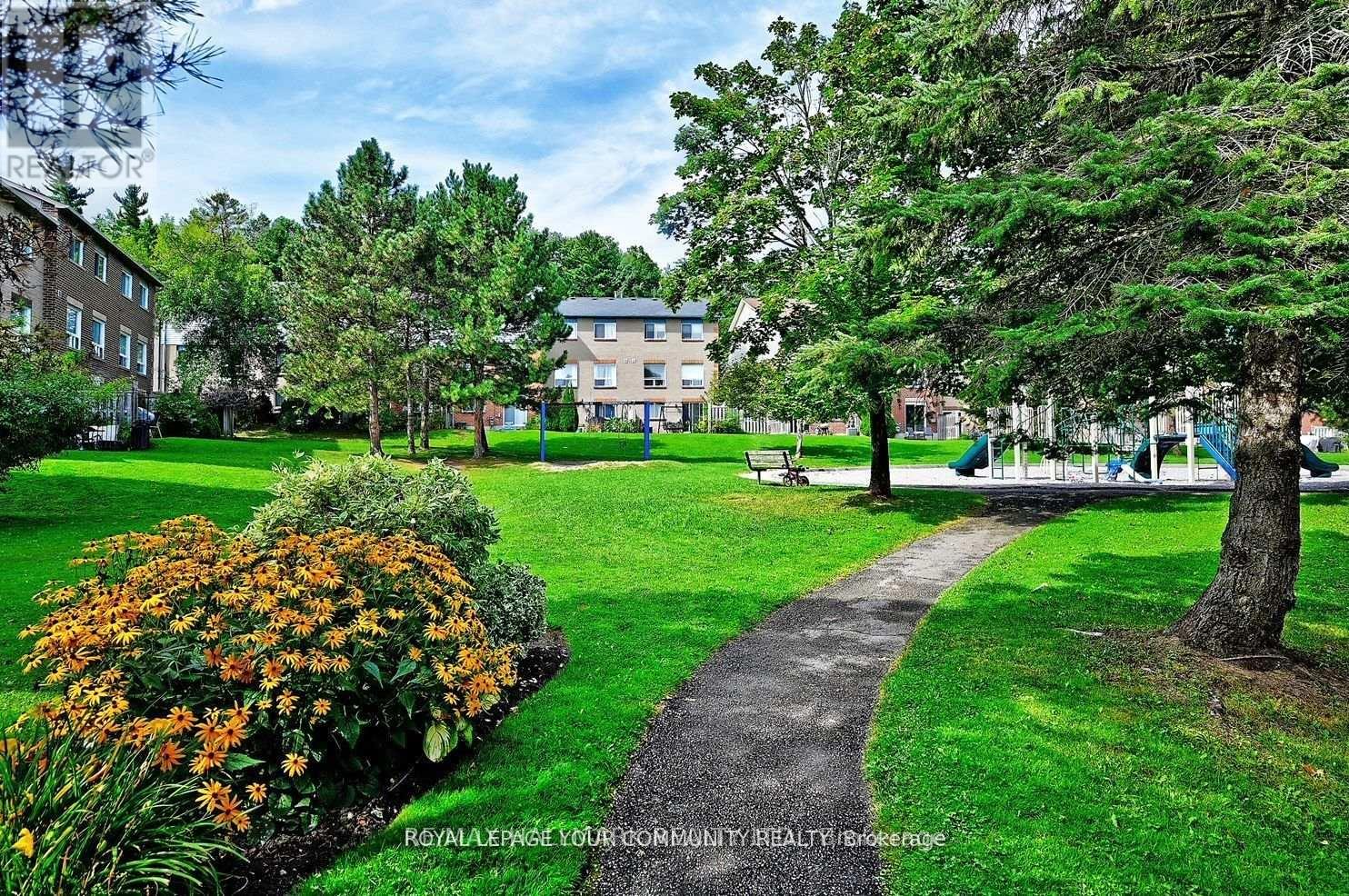 304 Maciver Boulevard, Newmarket, Ontario  L3X 1Y4 - Photo 33 - N13056810