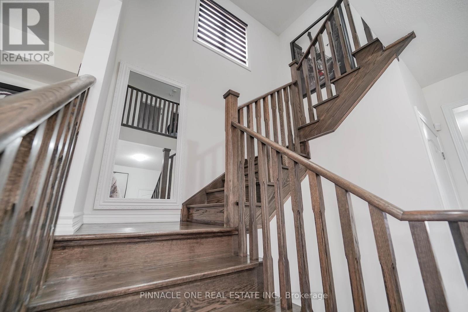 305 Danny Wheeler Boulevard, Georgina, Ontario  L4P 0K1 - Photo 12 - N13056830