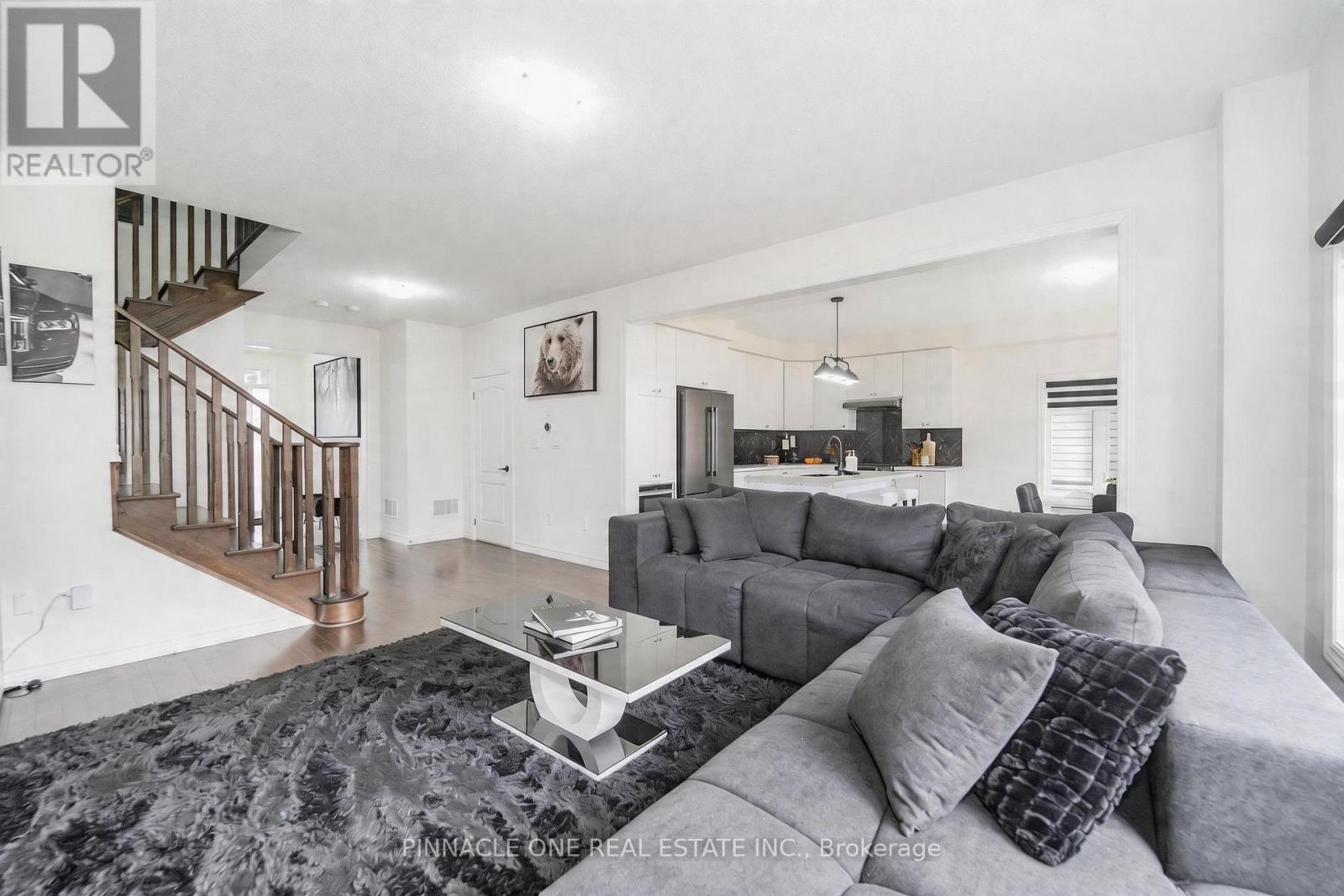 305 Danny Wheeler Boulevard, Georgina, Ontario  L4P 0K1 - Photo 17 - N13056830