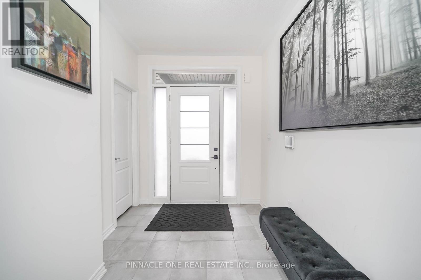 305 Danny Wheeler Boulevard, Georgina, Ontario  L4P 0K1 - Photo 6 - N13056830