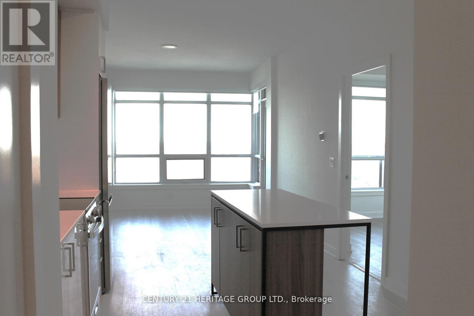 A3410 - 30 Upper Mall Way, Vaughan (Brownridge), Ontario  L4J 0L7 - Photo 3 - N13056896