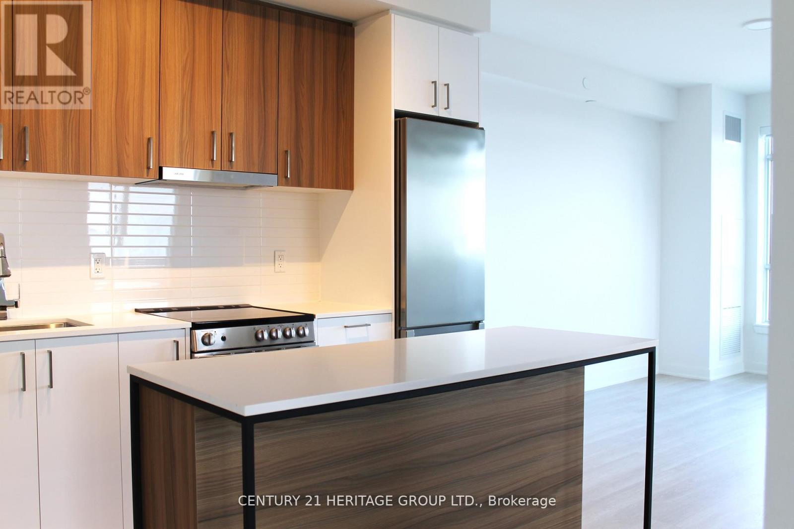 A3410 - 30 Upper Mall Way, Vaughan (Brownridge), Ontario  L4J 0L7 - Photo 6 - N13056896