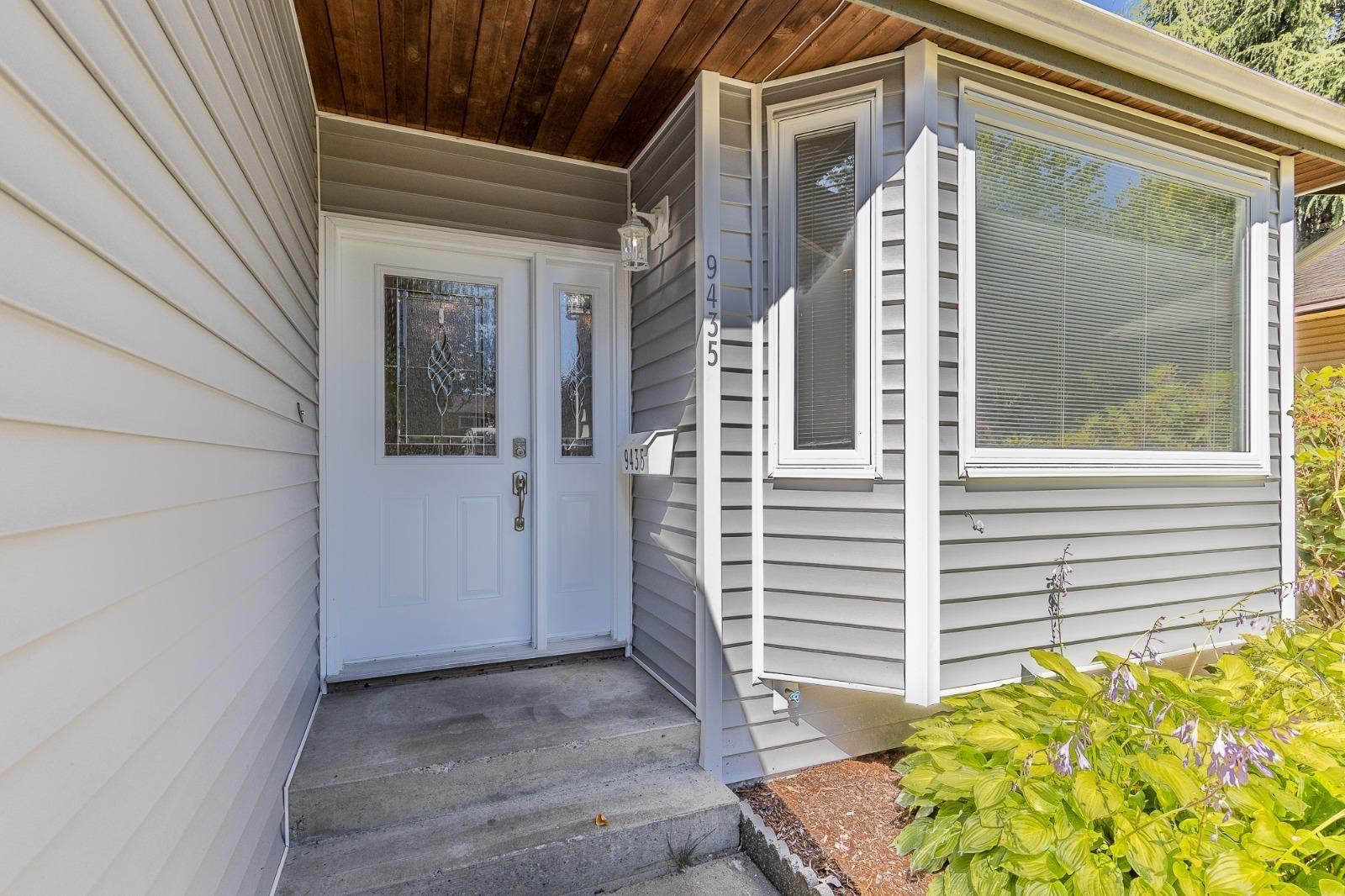 9435 149a Street, Surrey, British Columbia  V3R 7V6 - Photo 3 - R3116570