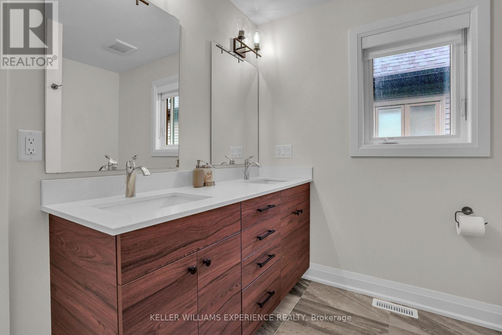 86 Clapperton Street, Barrie (Codrington), Ontario  L4M 3G2 - Photo 21 - S13056608