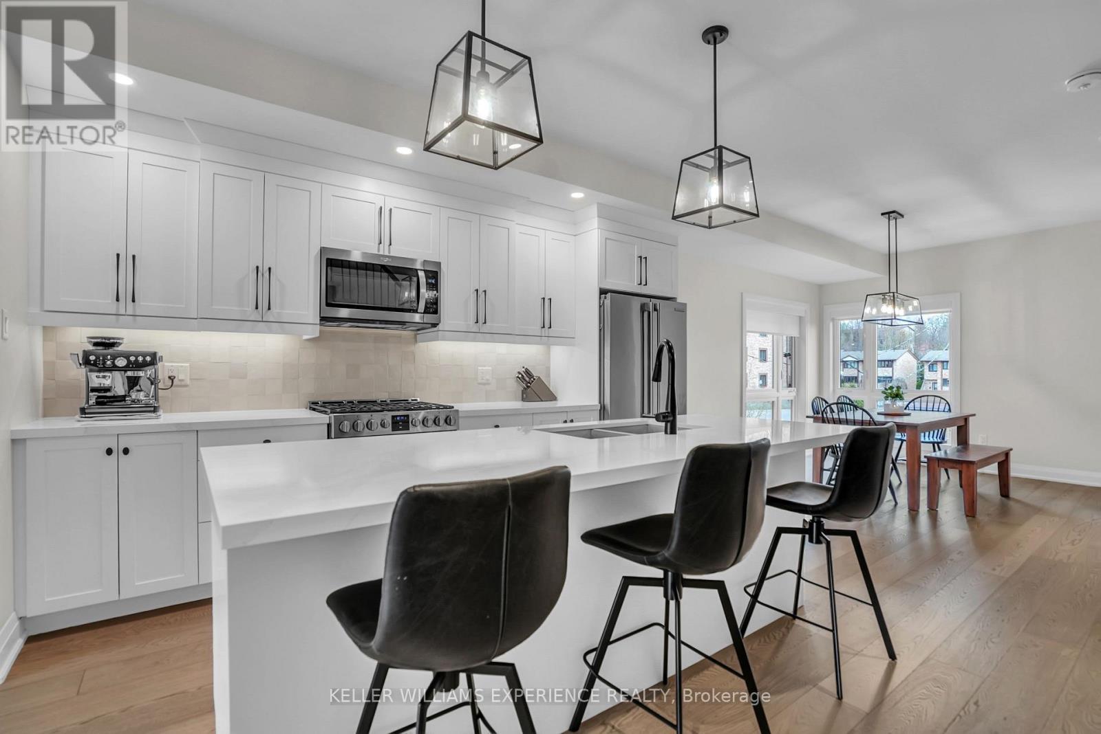 86 Clapperton Street, Barrie (Codrington), Ontario  L4M 3G2 - Photo 3 - S13056608