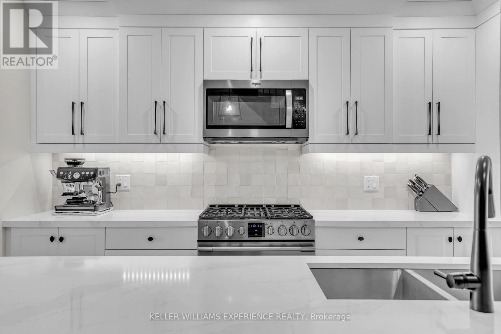 86 Clapperton Street, Barrie (Codrington), Ontario  L4M 3G2 - Photo 5 - S13056608