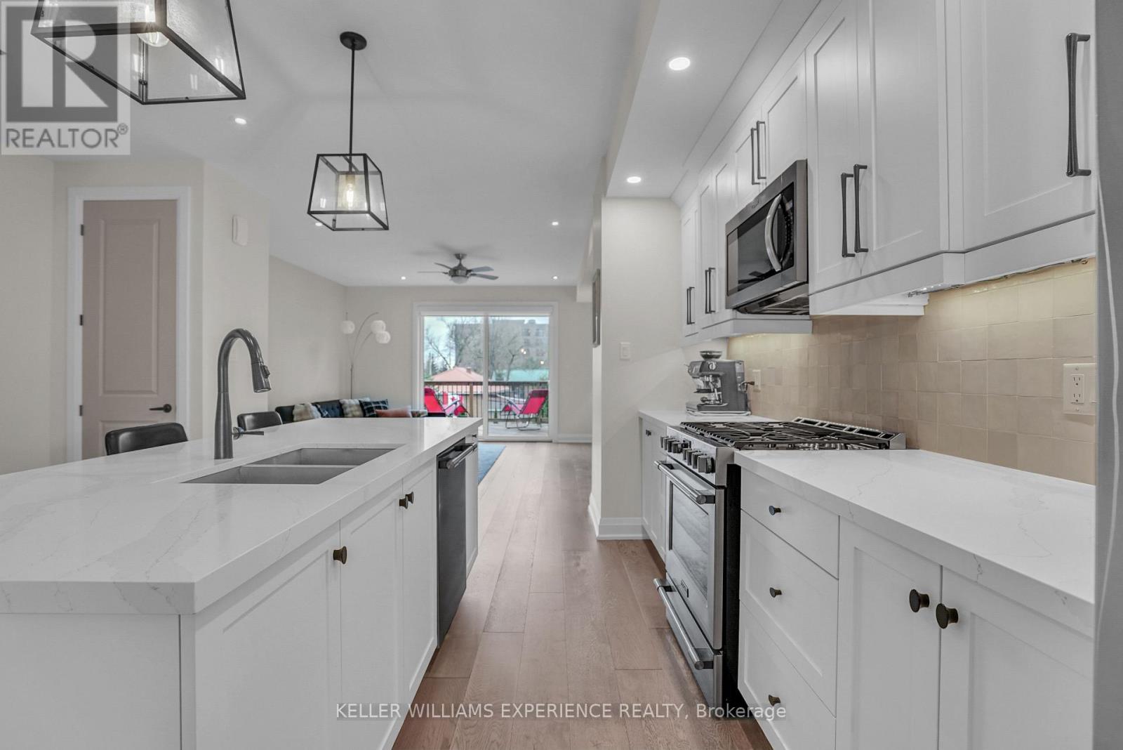 86 Clapperton Street, Barrie (Codrington), Ontario  L4M 3G2 - Photo 6 - S13056608