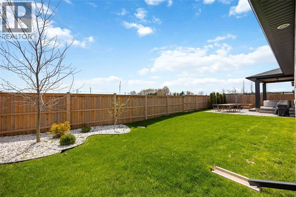 621 Mead Court, Sarnia, Ontario  N7W 0B5 - Photo 48 - 26009373