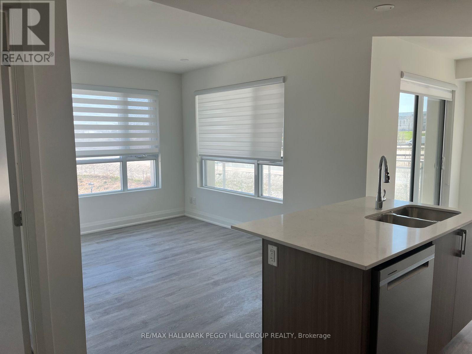 612 - 58 Lakeside Terrace, Barrie (Little Lake), Ontario  L4M 0L5 - Photo 4 - S13056650