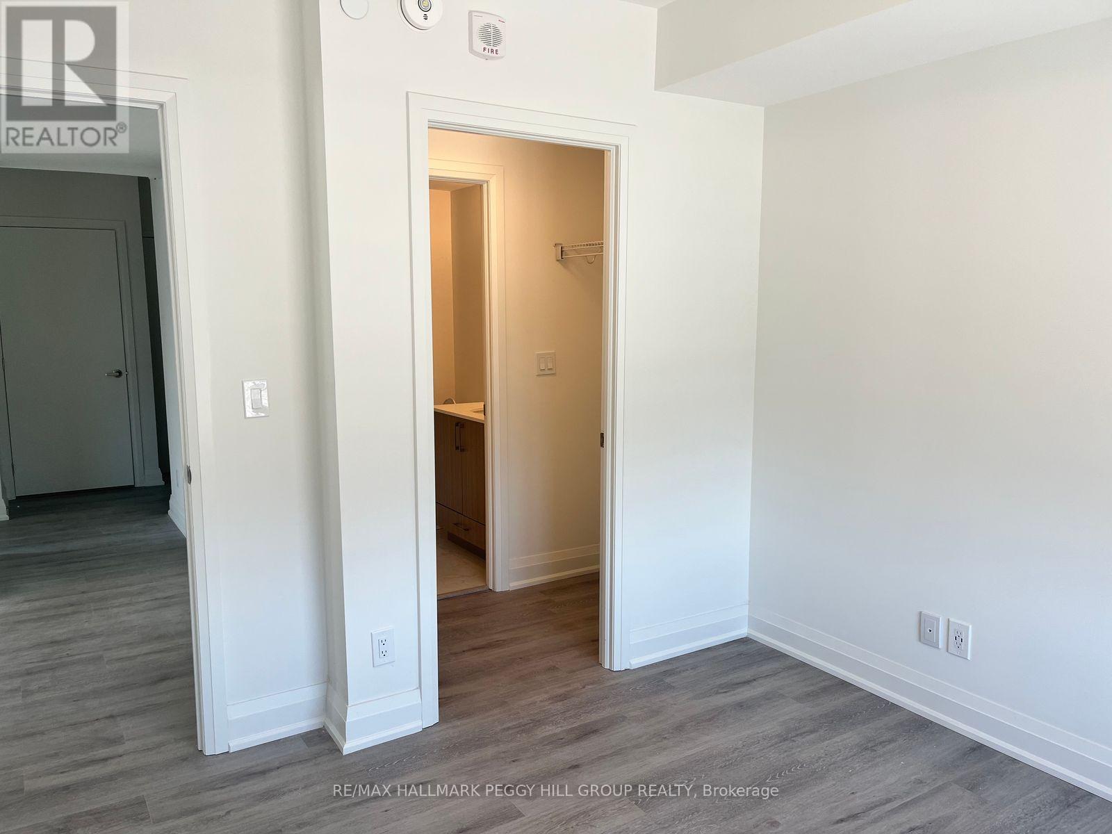 612 - 58 Lakeside Terrace, Barrie (Little Lake), Ontario  L4M 0L5 - Photo 7 - S13056650