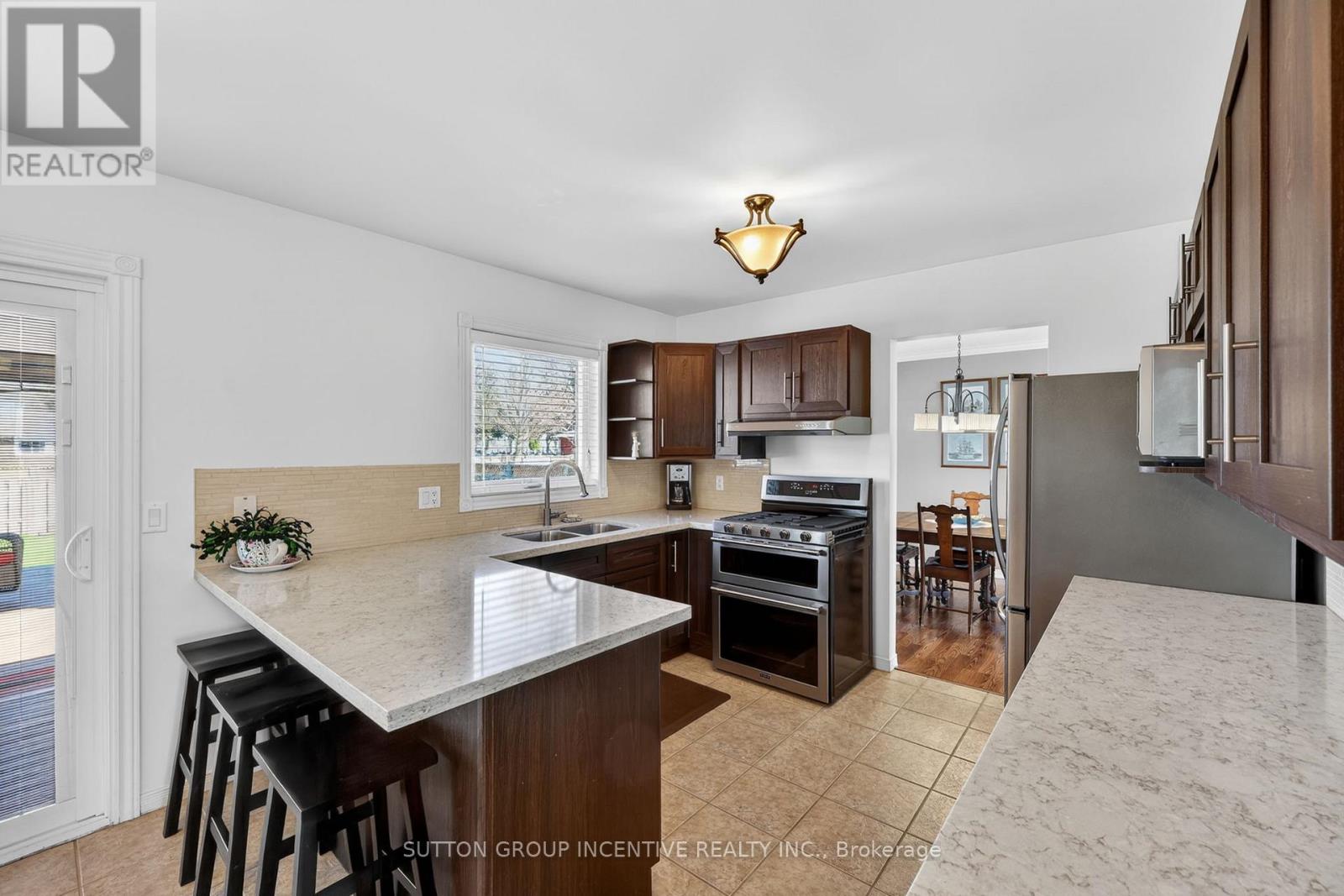 10 Archer Crescent, Springwater (Elmvale), Ontario  L0L 1P0 - Photo 10 - S13056658