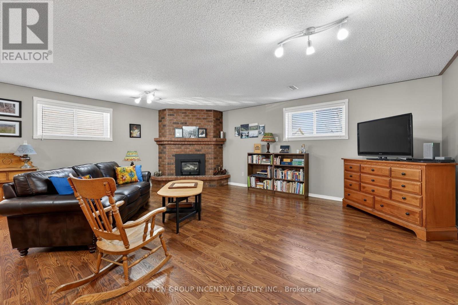 10 Archer Crescent, Springwater (Elmvale), Ontario  L0L 1P0 - Photo 17 - S13056658