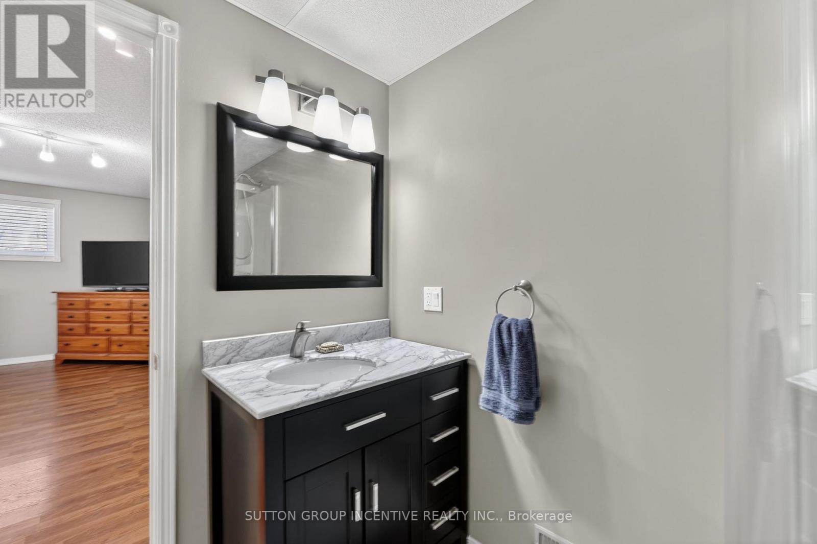 10 Archer Crescent, Springwater (Elmvale), Ontario  L0L 1P0 - Photo 20 - S13056658