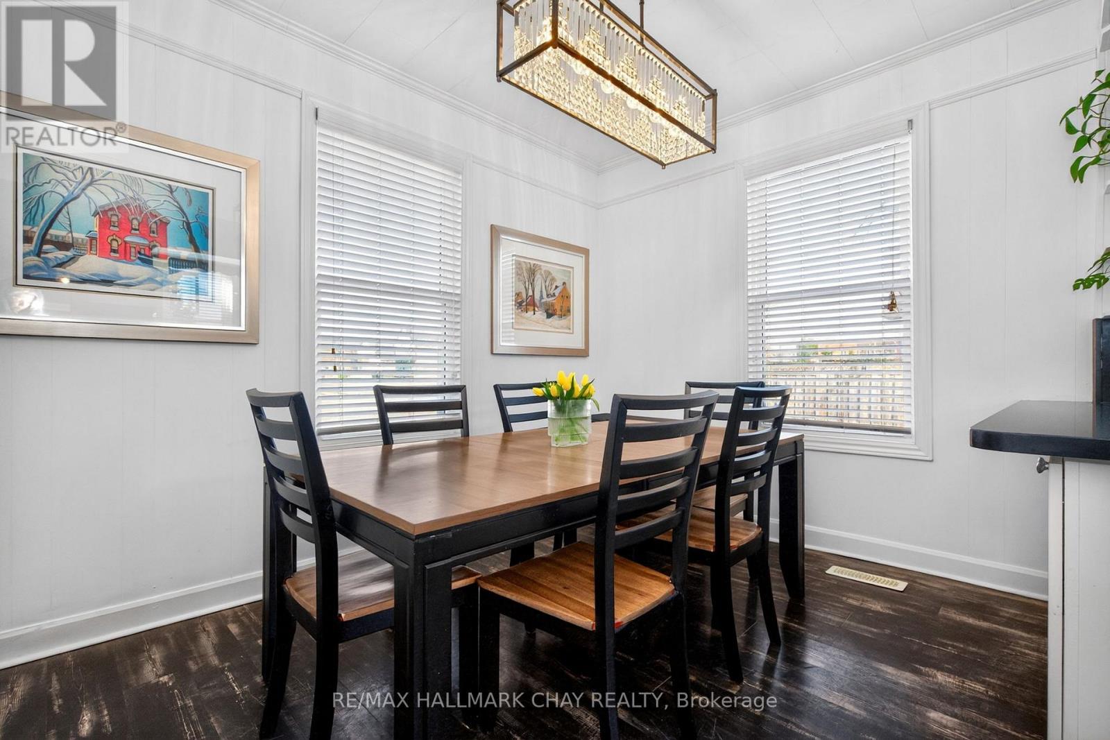 19 Yonge Street S, Springwater, Ontario  L0L 1P0 - Photo 14 - S13056710