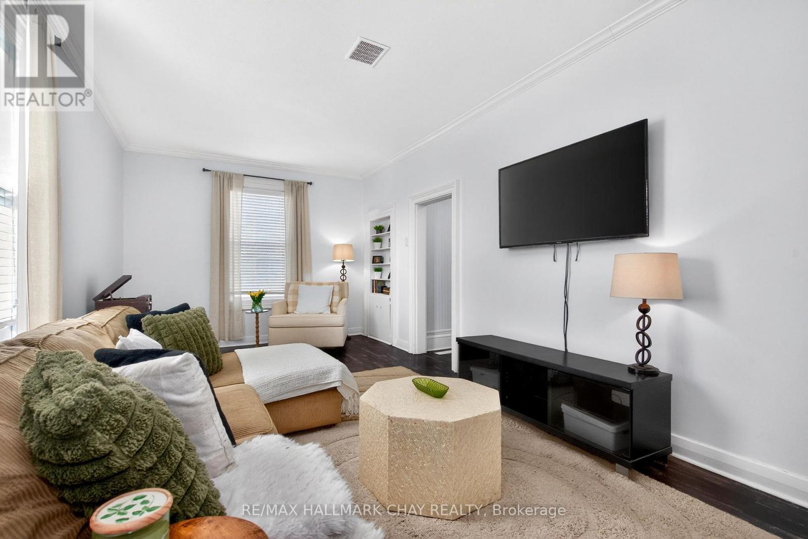 19 Yonge Street S, Springwater, Ontario  L0L 1P0 - Photo 16 - S13056710