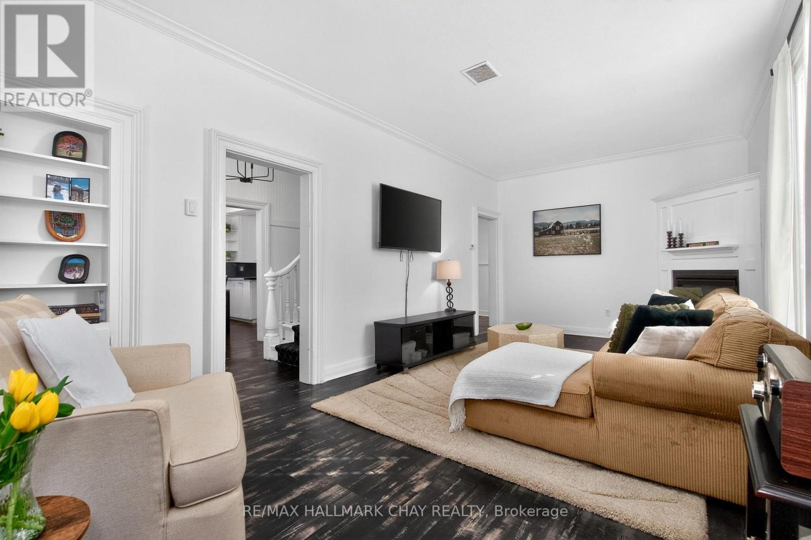 19 Yonge Street S, Springwater, Ontario  L0L 1P0 - Photo 18 - S13056710