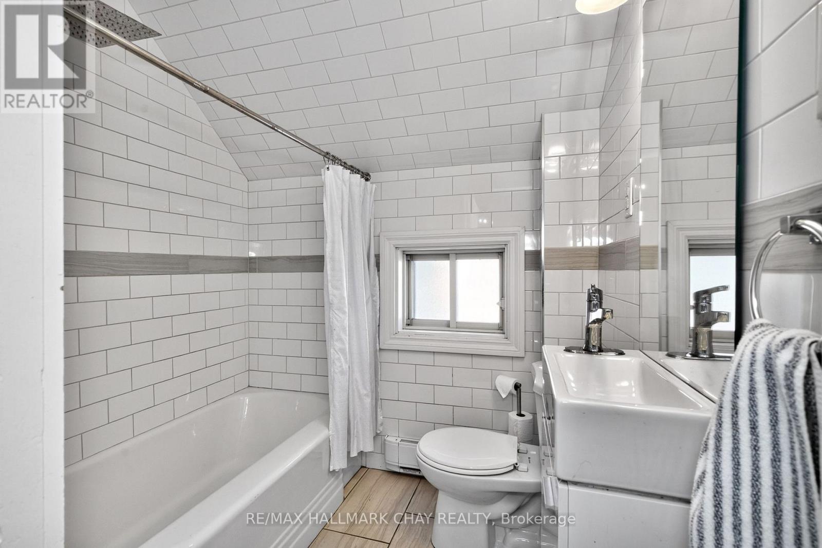 19 Yonge Street S, Springwater, Ontario  L0L 1P0 - Photo 34 - S13056710