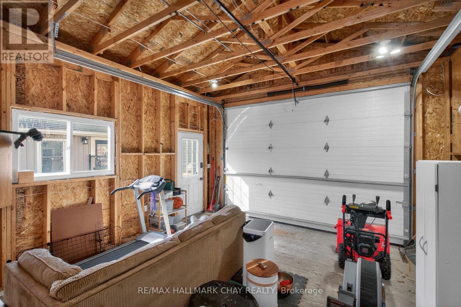 19 Yonge Street S, Springwater, Ontario  L0L 1P0 - Photo 40 - S13056710