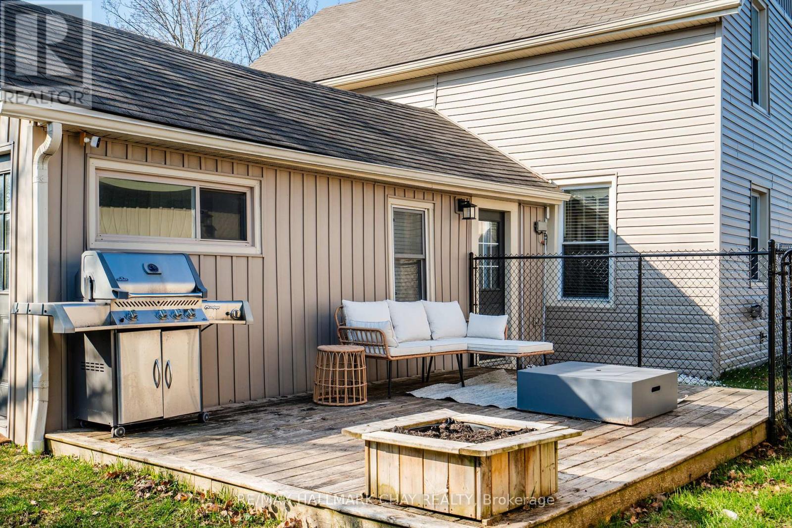 19 Yonge Street S, Springwater, Ontario  L0L 1P0 - Photo 43 - S13056710