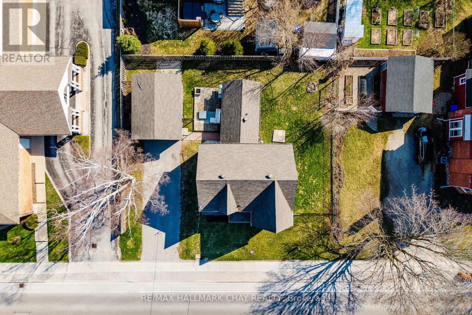 19 Yonge Street S, Springwater, Ontario  L0L 1P0 - Photo 49 - S13056710