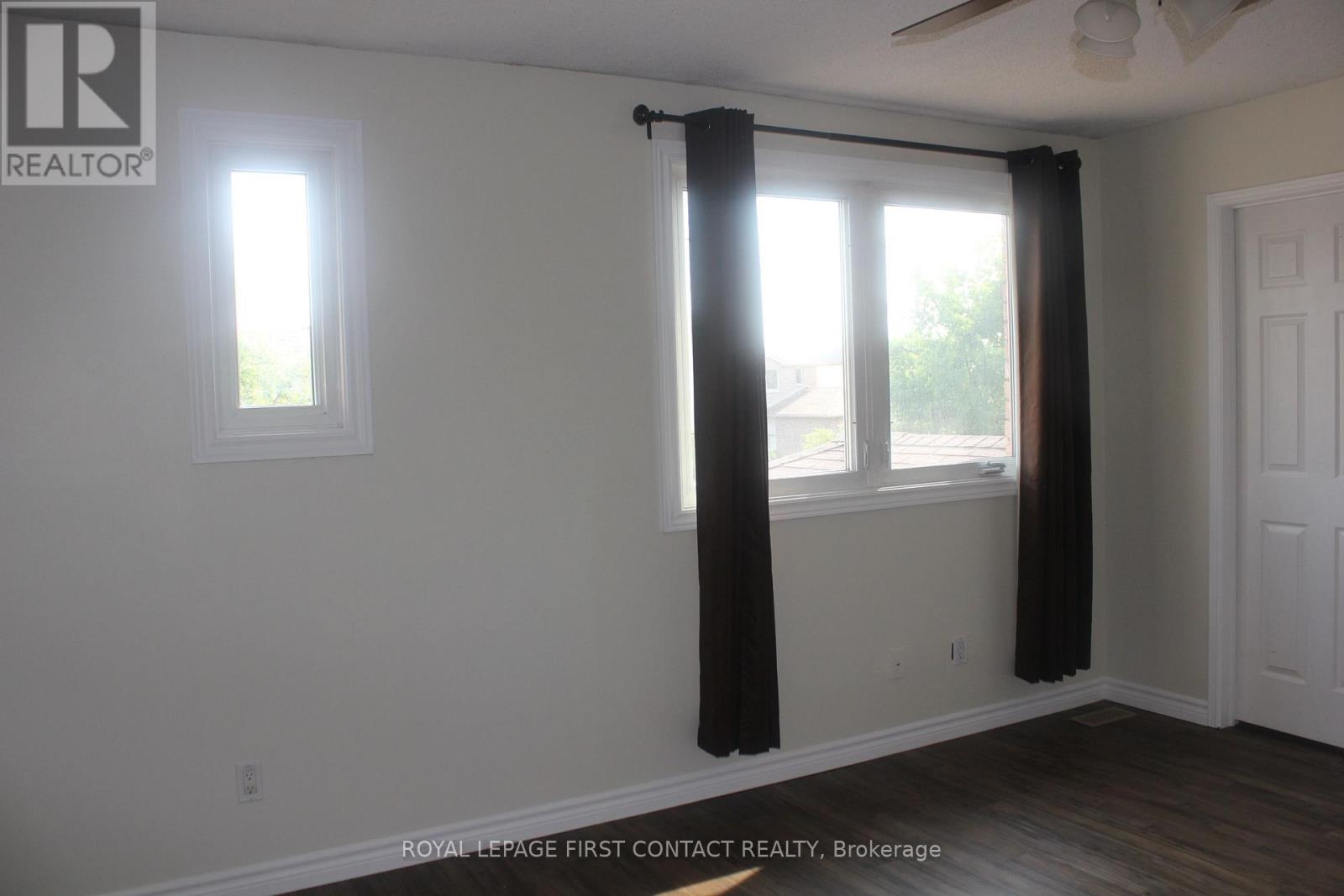 16 Rosenfeld Drive, Barrie (Grove East), Ontario  L4M 5X1 - Photo 18 - S13056874