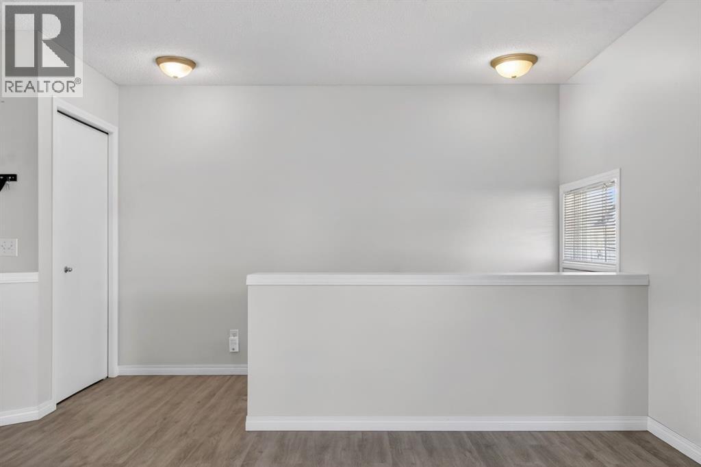 41 Tuscany Springs Gardens NW, Calgary, Alberta  T3L 2R3 - Photo 8 - A2302882
