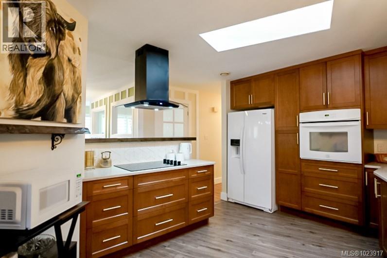 511 Panorama Pl, Parksville, British Columbia  V9P 1A4 - Photo 39 - 1023917