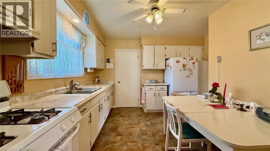 123 Oak Street, Simcoe, Ontario  N3Y 4S2 - Photo 9 - 40821546