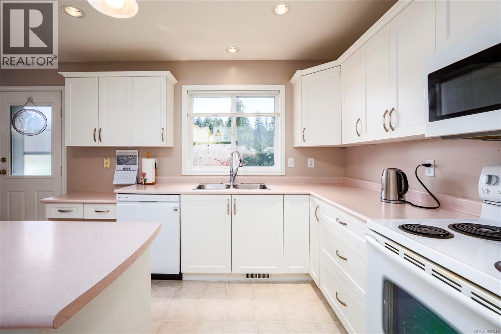 5951 Cathedral Cres, Nanaimo, British Columbia  V9R 1J7 - Photo 31 - 1032643