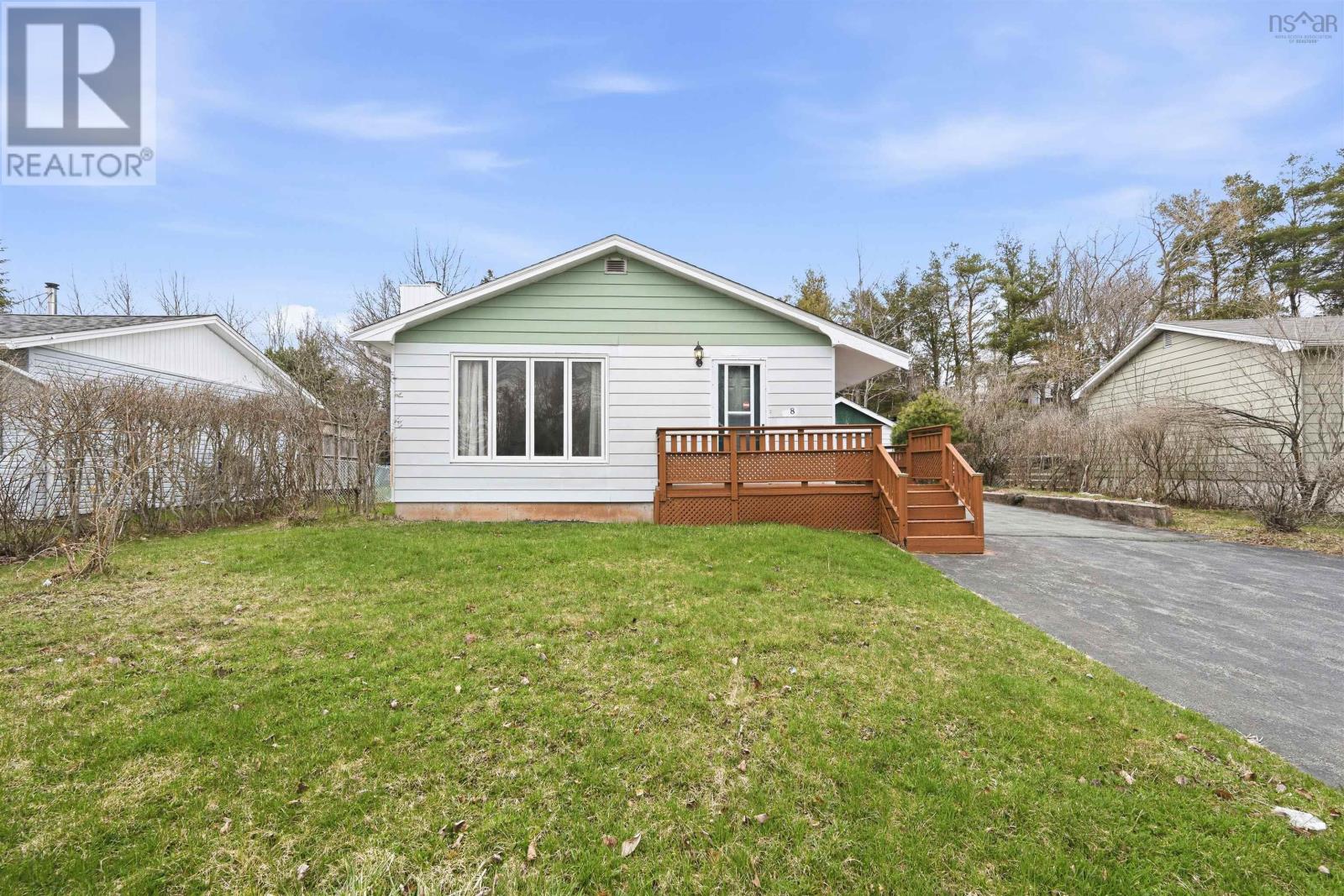 8 Polara Drive, Lower Sackville, Nova Scotia