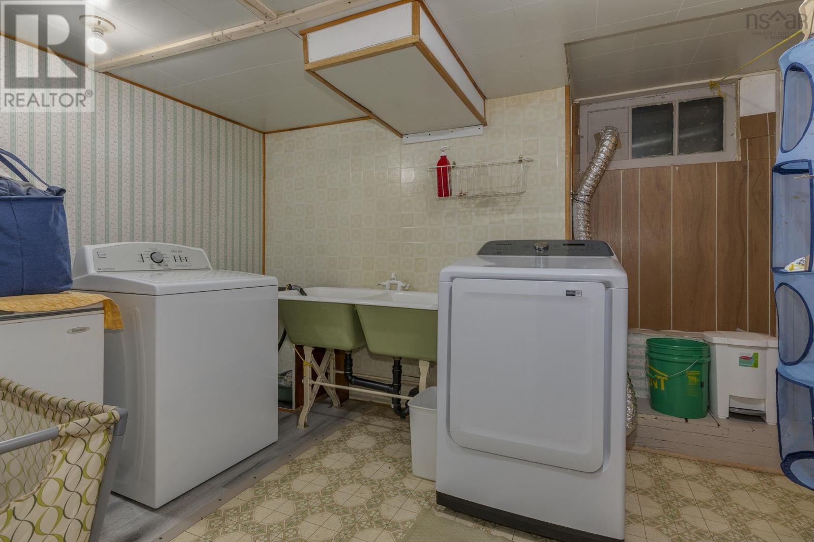 24 Joffre Street SE, Dartmouth, Nova Scotia  B2Y 3C8 - Photo 44 - 202608891