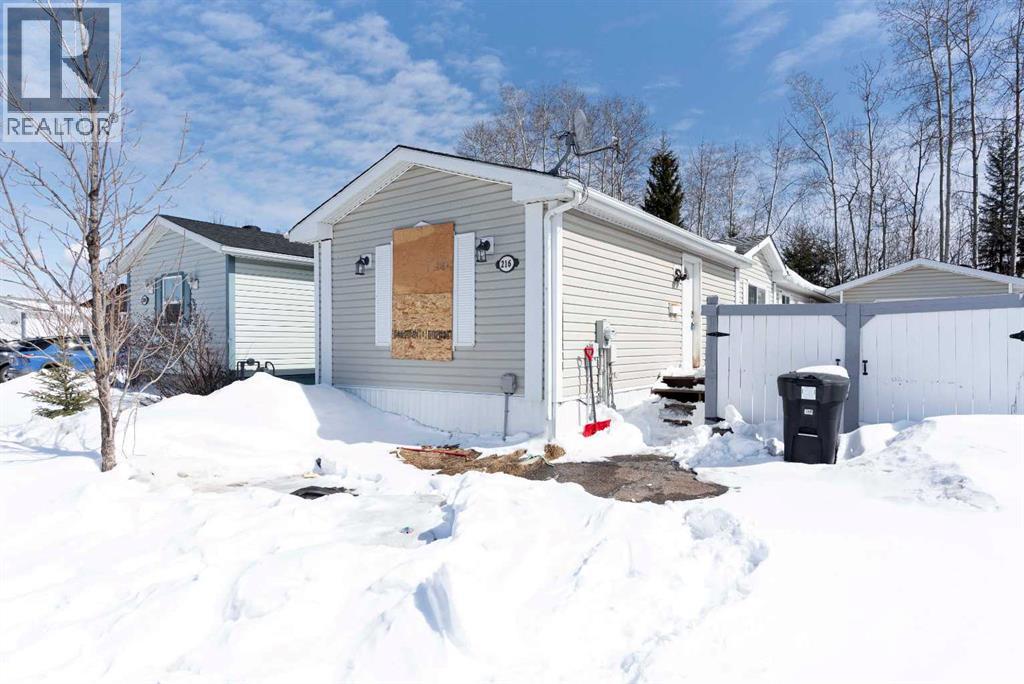 216 Harpe Way, Fort McMurray, Alberta