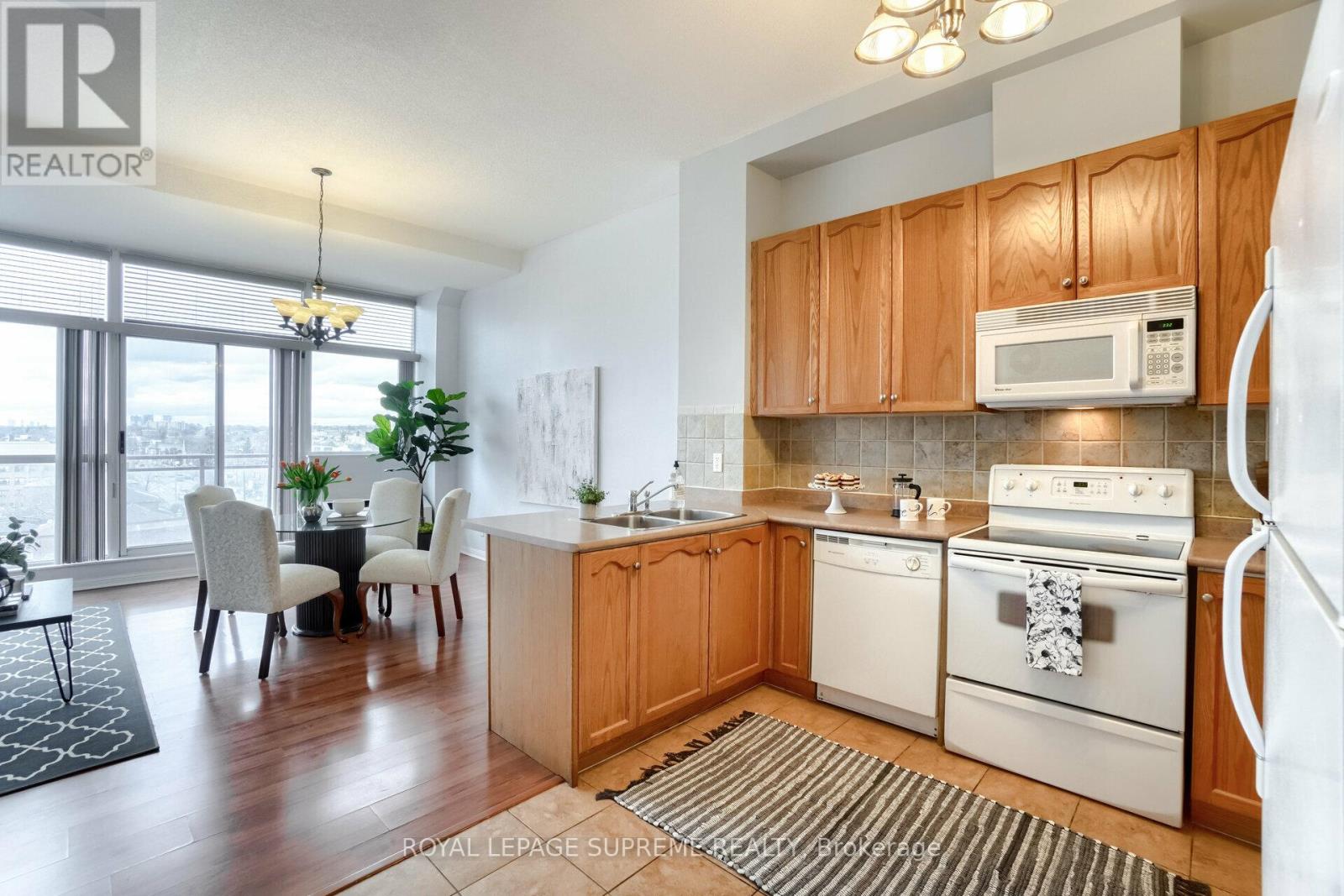 605 - 1600 Keele Street, Toronto, Ontario  M6N 5J1 - Photo 13 - W13056564