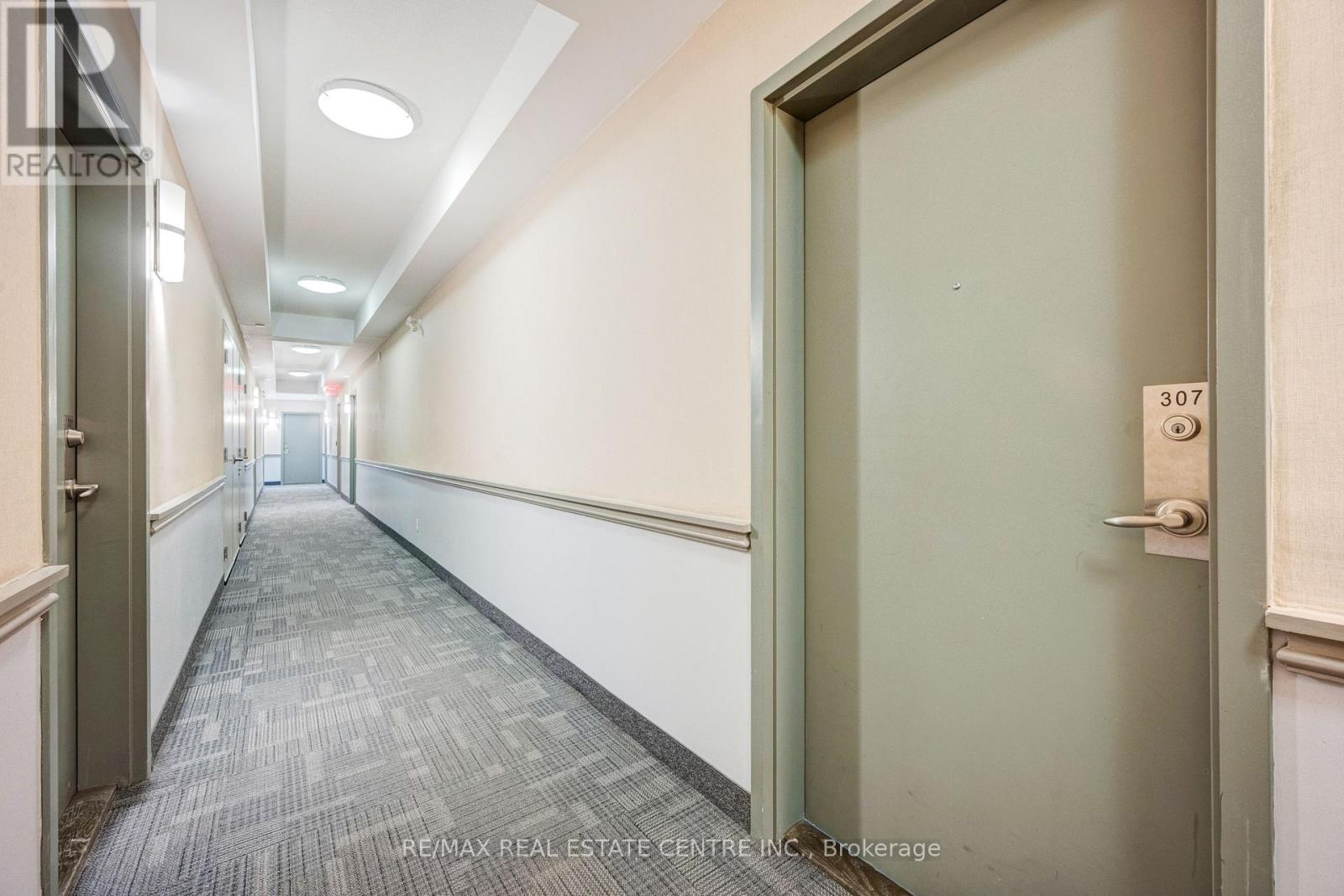 307 - 5705 Long Valley Road, Mississauga, Ontario  L5M 0L8 - Photo 3 - W13056574