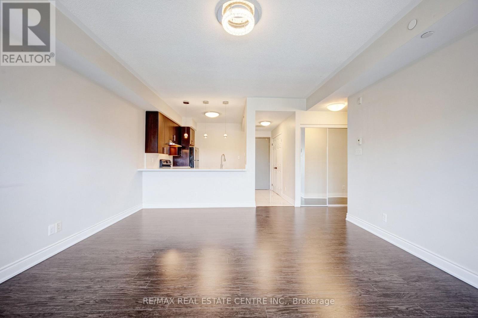 307 - 5705 Long Valley Road, Mississauga, Ontario  L5M 0L8 - Photo 9 - W13056574
