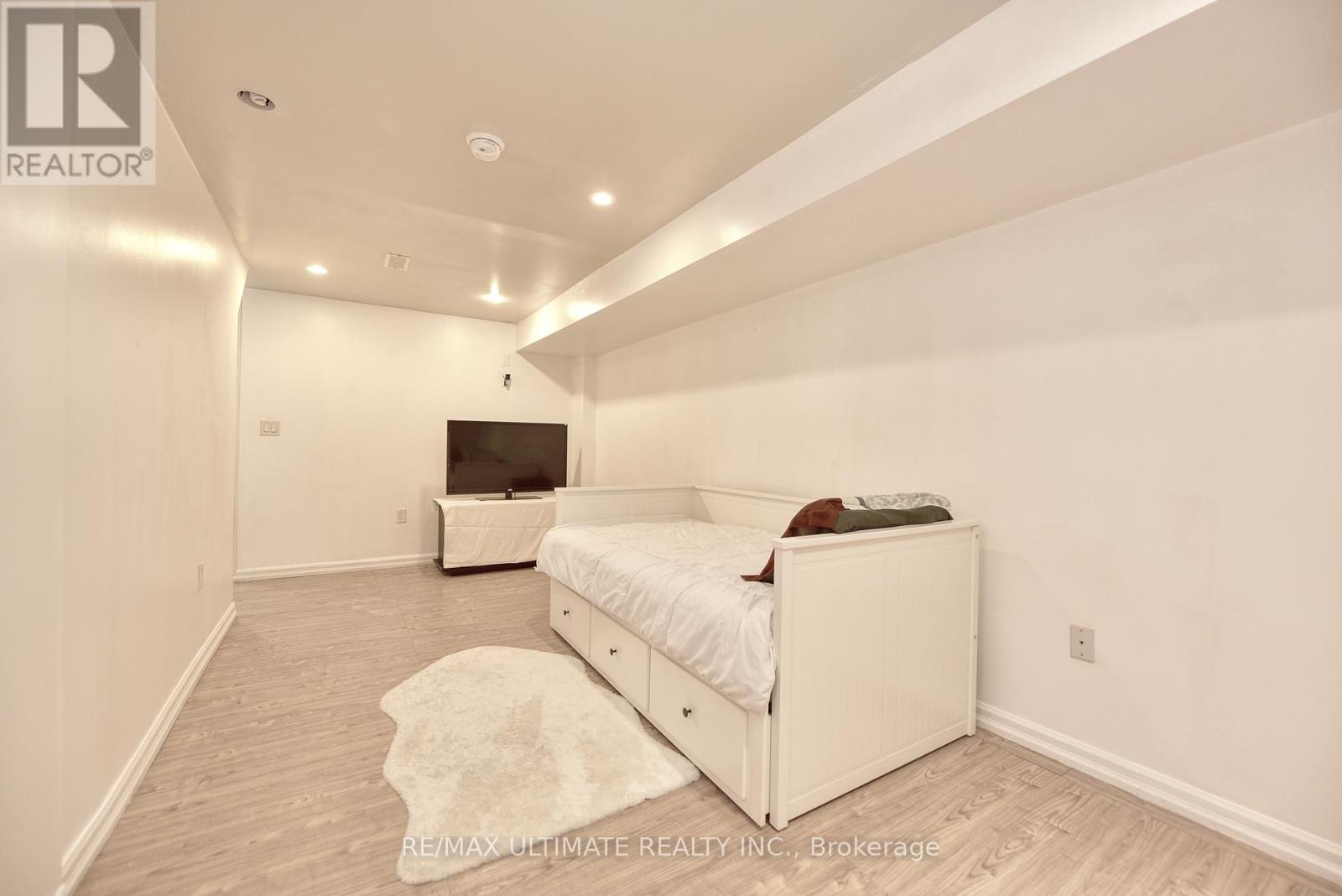 227 Earlscourt Avenue, Toronto, Ontario  M6E 4B4 - Photo 28 - W13056584