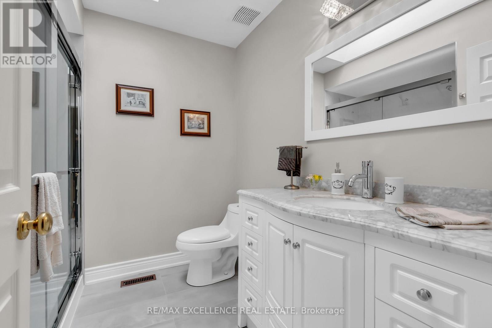 4 Novella Place, Brampton, Ontario  L6S 5X1 - Photo 37 - W13056586