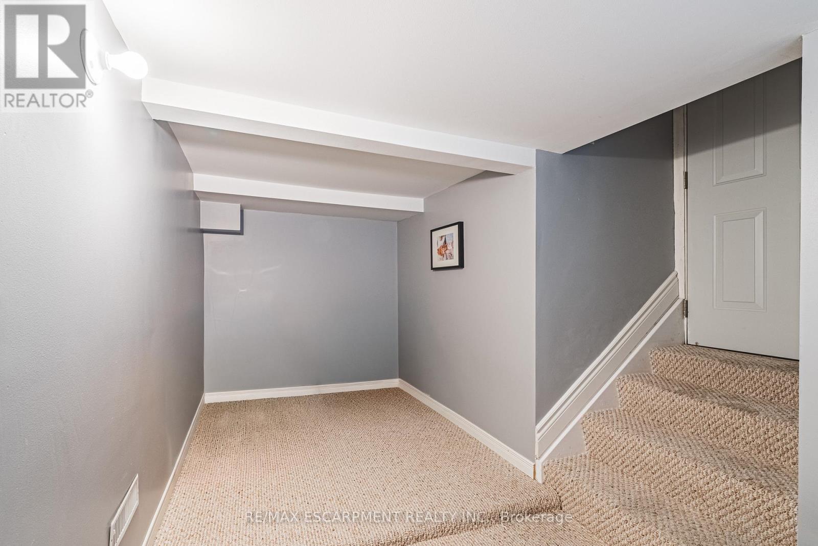 301 Evelyn Avenue, Toronto, Ontario  M6P 2Z8 - Photo 30 - W13056588