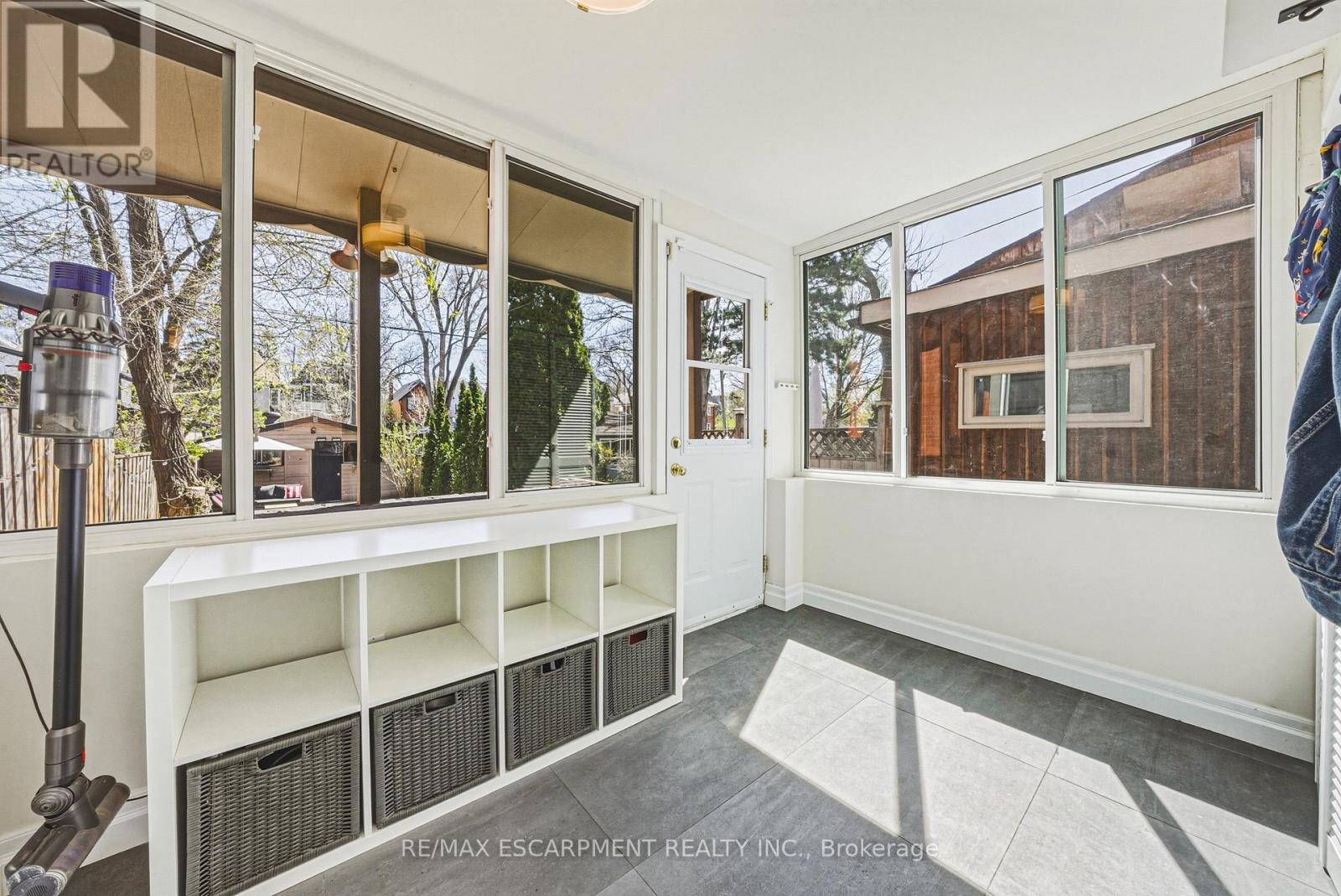 301 Evelyn Avenue, Toronto, Ontario  M6P 2Z8 - Photo 32 - W13056588