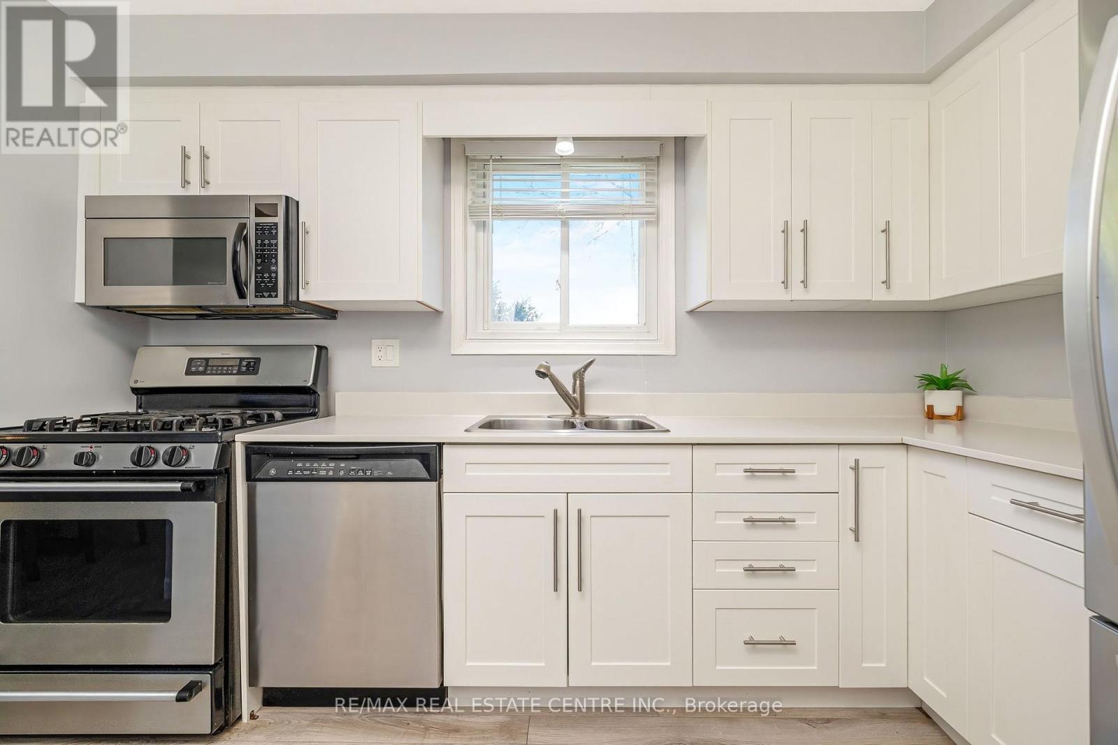 3145 Mccarron Crescent, Mississauga, Ontario  L5N 3H4 - Photo 14 - W13056642