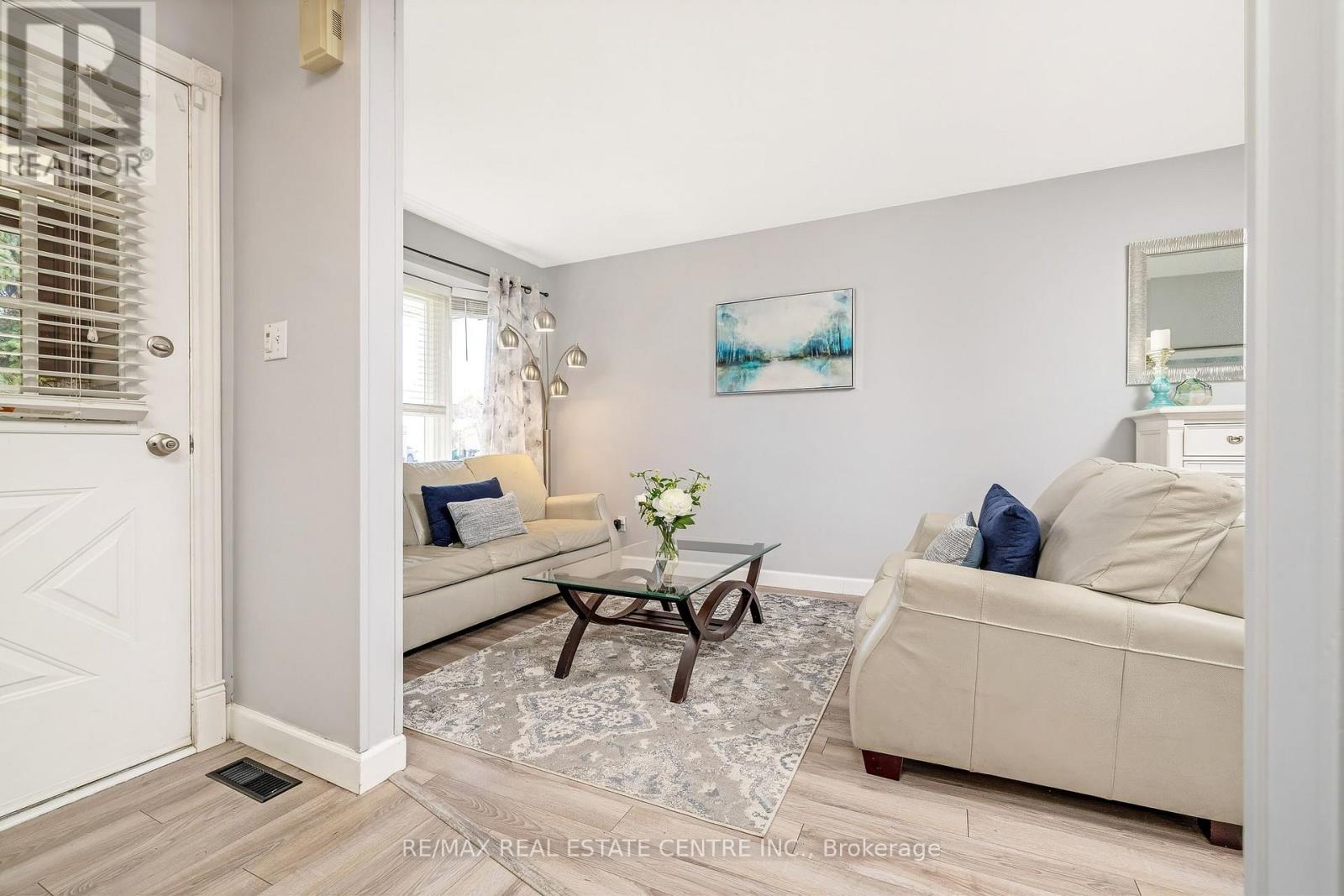 3145 Mccarron Crescent, Mississauga, Ontario  L5N 3H4 - Photo 6 - W13056642