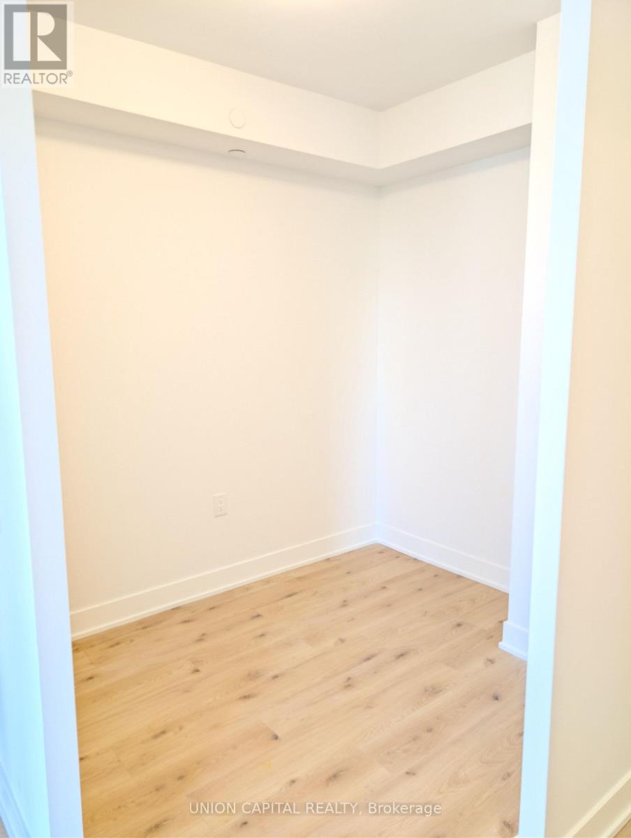 1007 - 2088 James Street, Burlington, Ontario  L7R 0H2 - Photo 15 - W13056814