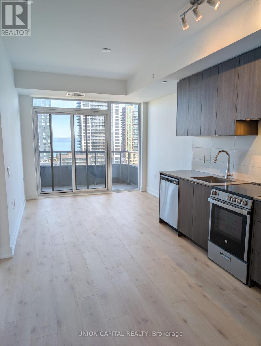 1007 - 2088 James Street, Burlington, Ontario  L7R 0H2 - Photo 5 - W13056814